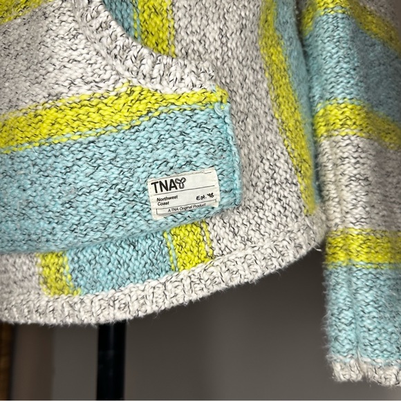 TNA Baja Hoodie Sweater Multicolour – Size M - Picture 7 of 11